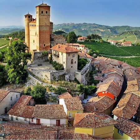 Historical Duomo Apartment Alba Екстер'єр фото