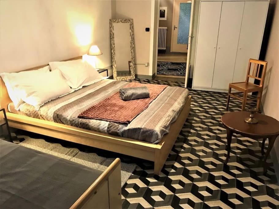 Historical Duomo Apartment Alba Екстер'єр фото