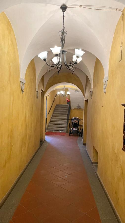 Historical Duomo Apartment Alba Екстер'єр фото